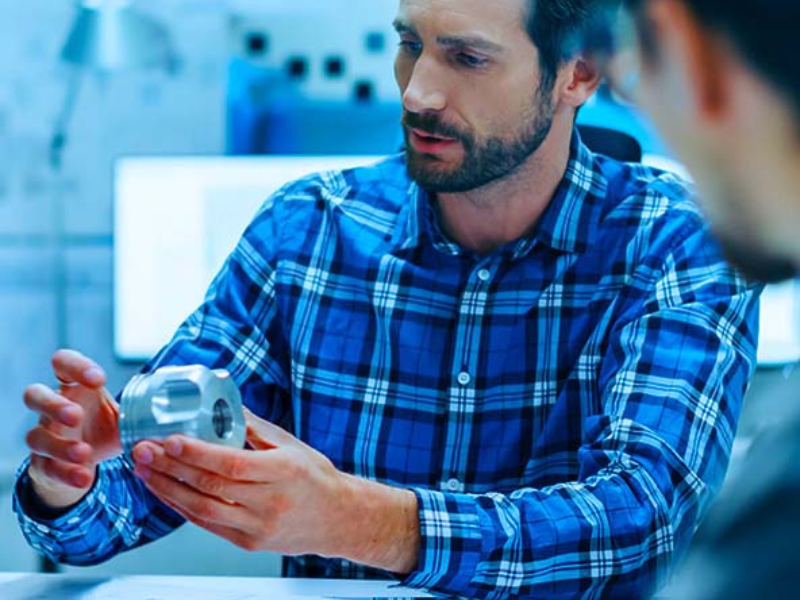 Software CAD per Modellazione Solidi e Superfici Avanzate